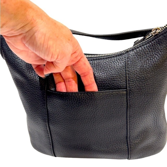 Michael Kors Lupita Messenger Bag Black/Silver Hardware Pebbled Leather NWT - Picture 3 of 9